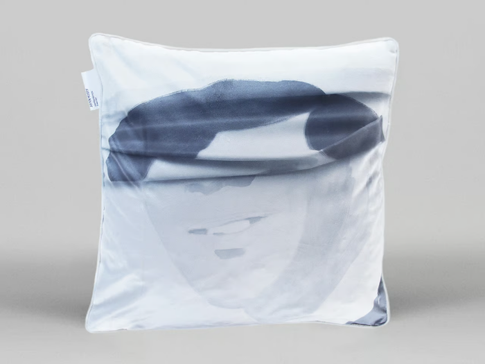 UNTITLED - JY02 - Square velvet cushion with removable cover _ HENZEL STUDIO